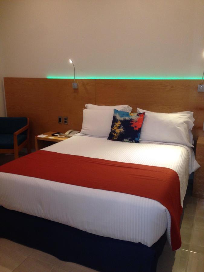 Hit Hoteles Aeropuerto Puebla Huejotzingo 외부 사진
